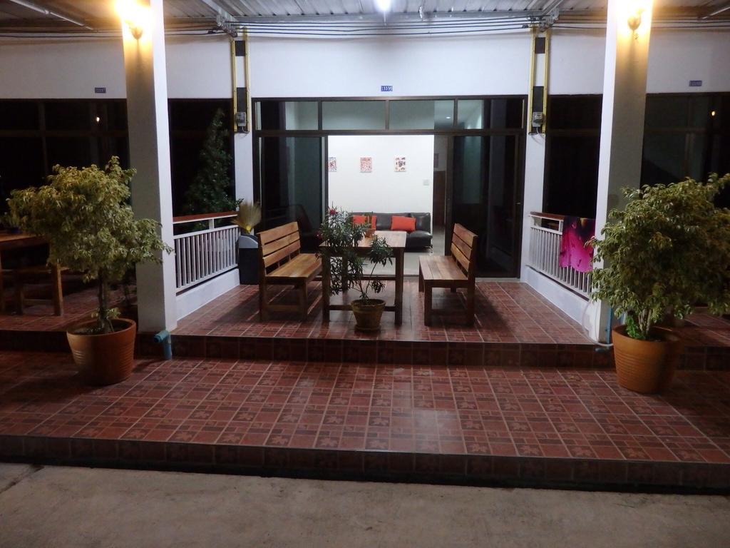 Jamie'S Home With 2 Bedrooms, Can Accommodate 6 Guests Ko Samet Extérieur photo
